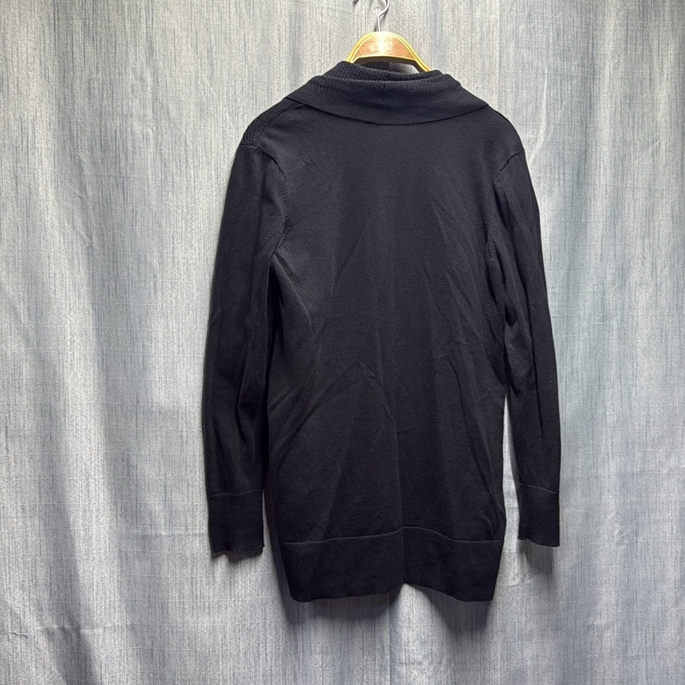 GAP Charcoal Ribbed Cardigan size medium - Picture 7 of 8